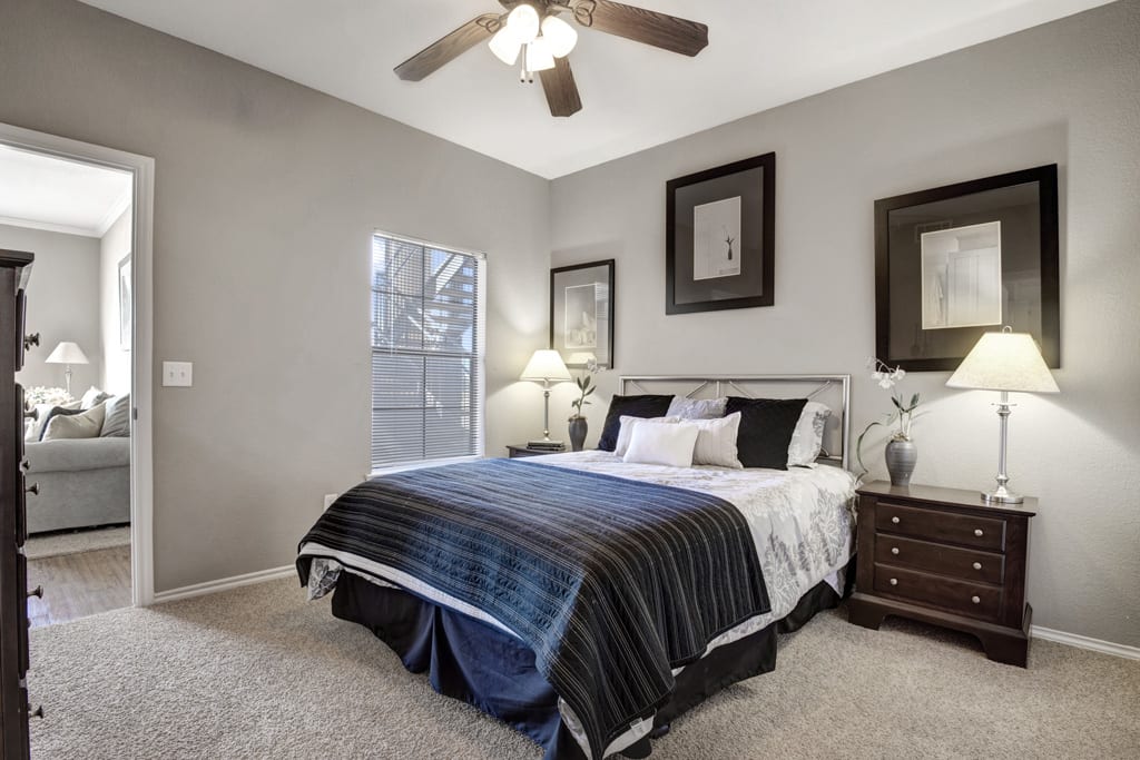 Photo Gallery Stoneleigh on May Apartment in Oklahoma City Weidner